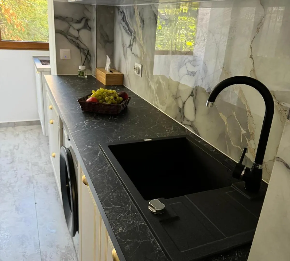 Studio Kiki By The Lujerului Metro Station Bucharest